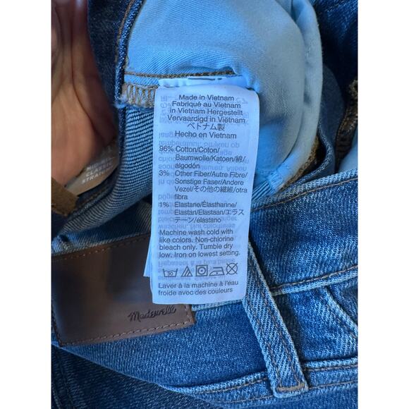 NEW Madewell Mid Rise Classic Straight Jeans Sz 31 - Picture 9 of 12